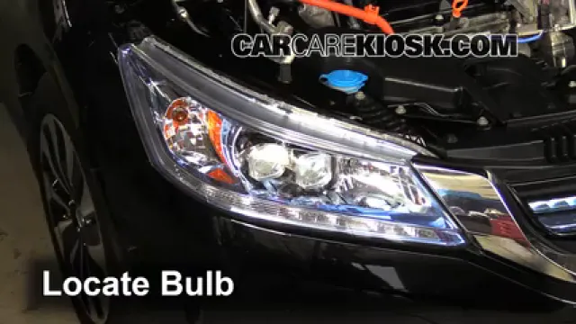 2015 Honda Accord Hybrid Touring 2.0L 4 Cyl. Éclairage Feux de route (remplacer l'ampoule)